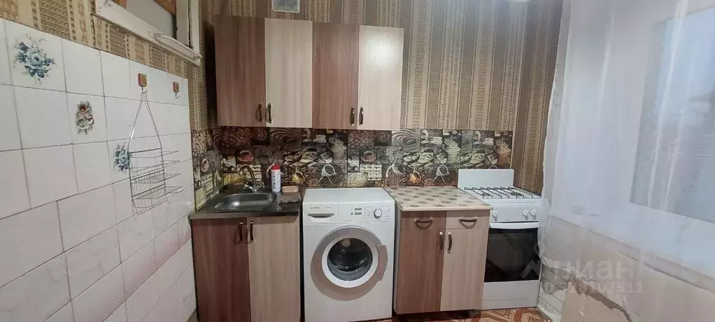 1-к кв. Красноярский край, Красноярск Свободный просп., 27 (32.0 м) - Фото 1