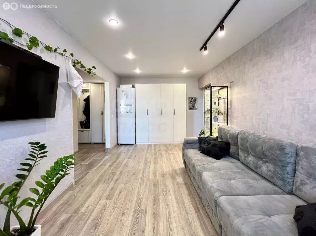 3-комнатная квартира: Оренбург, Майский проезд, 12 (58.5 м) - Фото 1
