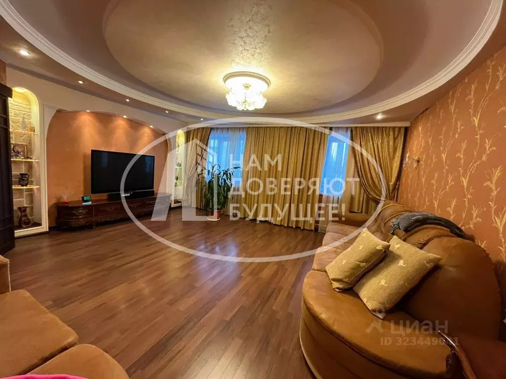 4-к кв. Пермский край, Лысьва ул. Металлистов, 26 (90.5 м) - Фото 0