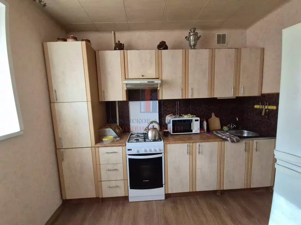 2-к кв. Московская область, Серпухов Комсомольская ул., 4 (48.0 м) - Фото 2