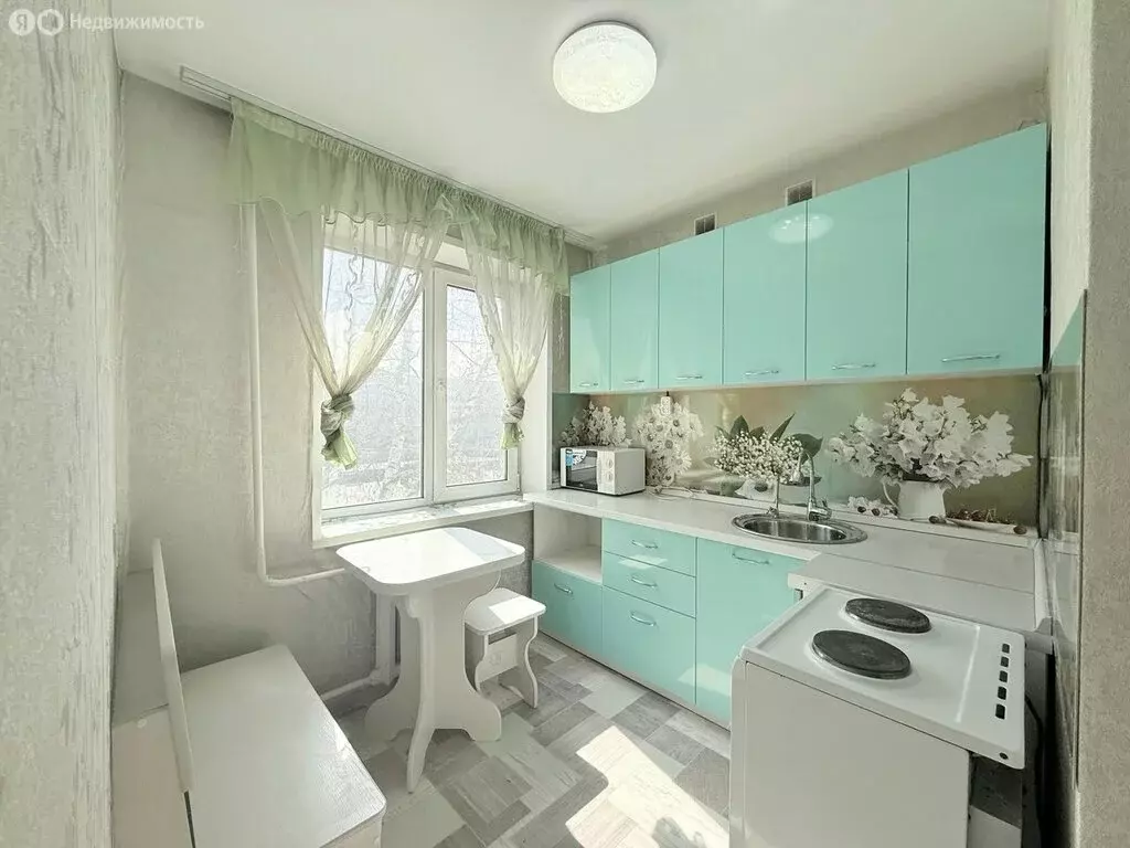 2-комнатная квартира: село Белый Яр, улица Мира, 12А (47.4 м) - Фото 1