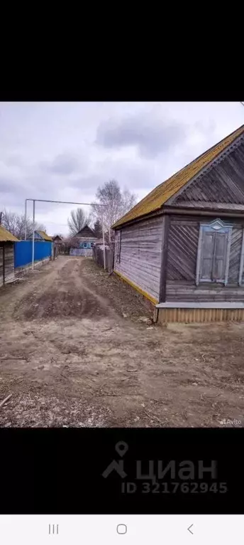 Дом в Астраханская область, Камызякский район, с. Иванчуг Набережная ... - Фото 1