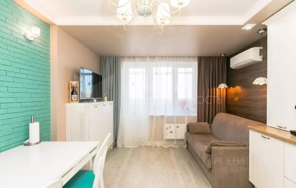 3-к кв. Тюменская область, Тюмень Кремлевская ул., 110к1 (100.0 м) - Фото 1