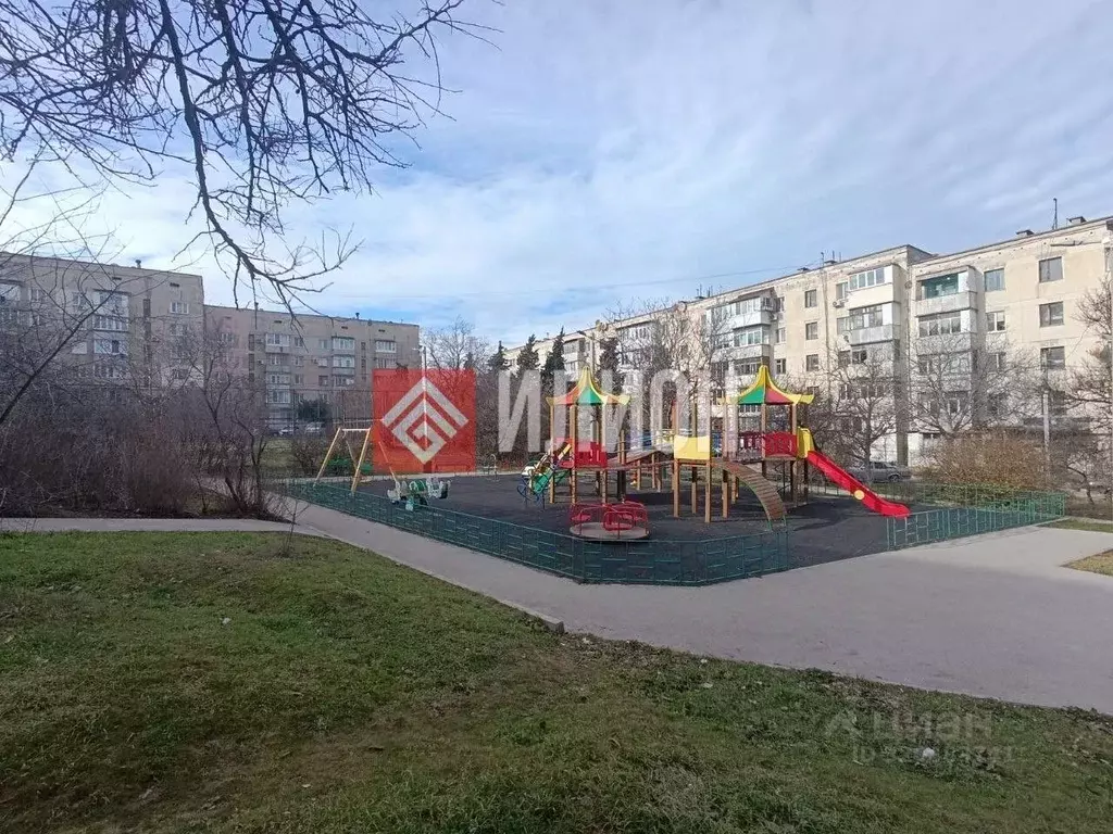 2-к кв. Севастополь просп. Победы, 58 (45.0 м) - Фото 2