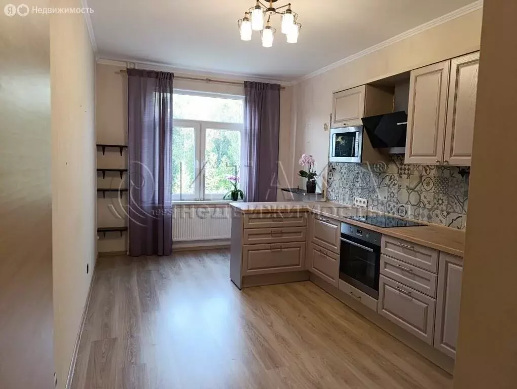 3-комнатная квартира: Сертолово, микрорайон Сертолово-2, улица Мира, ... - Фото 2