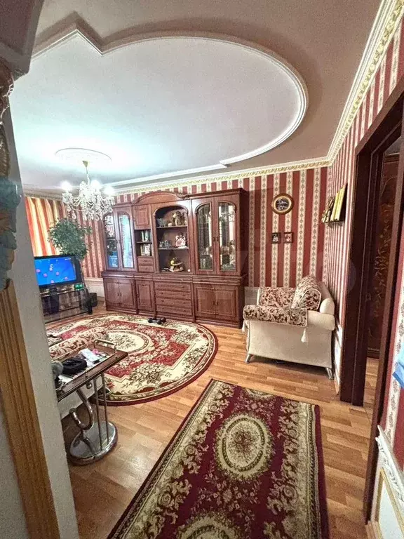 3-к. квартира, 62 м, 9/9 эт. - Фото 0