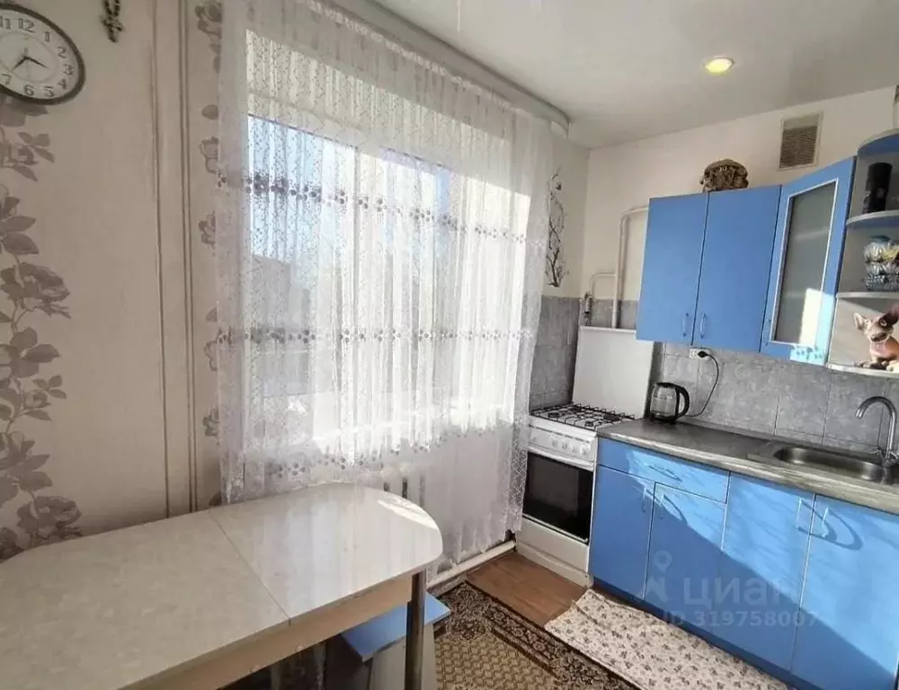 2-к кв. Волгоградская область, Ленинск ПМК-40 мкр,  (45.5 м) - Фото 0
