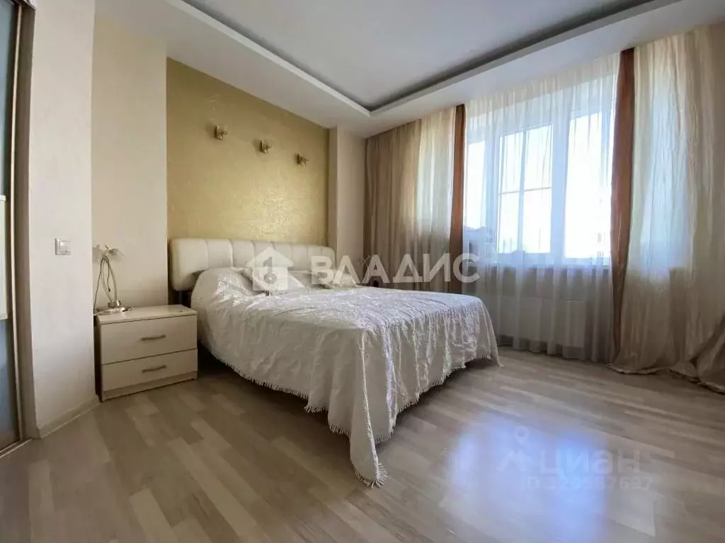 4-к кв. Пензенская область, Пенза ул. Карпинского, 33А (106.0 м) - Фото 0