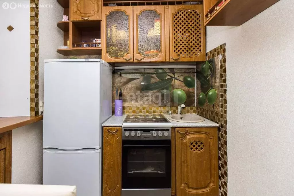 2-комнатная квартира: Тюмень, Карская улица, 25 (47.1 м) - Фото 2
