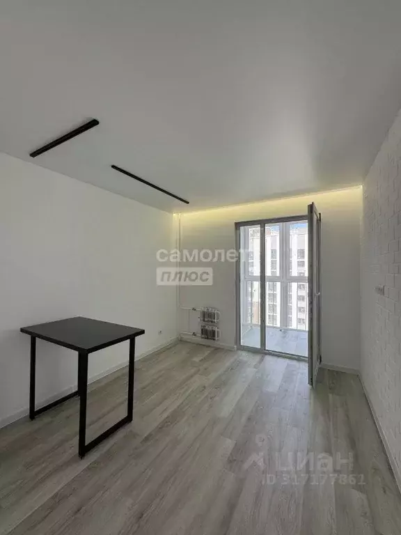 1-к кв. Алтайский край, Барнаул ул. Имени В.Т. Христенко, 7 (38.0 м) - Фото 0