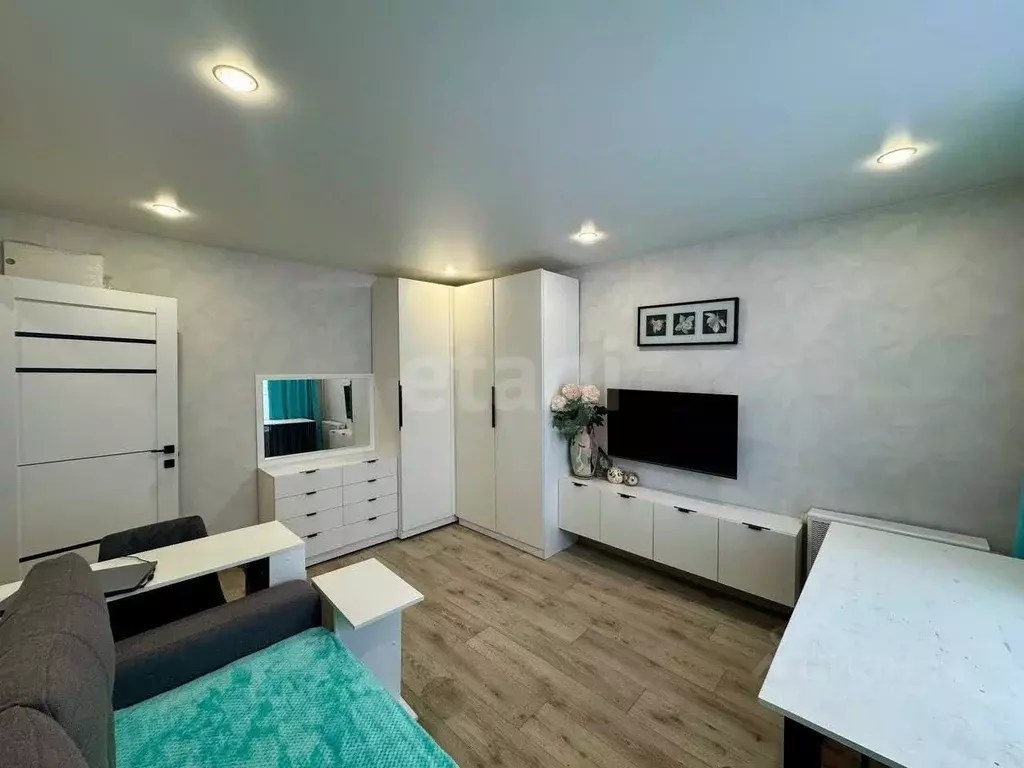 2-к кв. Татарстан, Казань ул. Маршала Чуйкова, 15 (42.8 м) - Фото 1