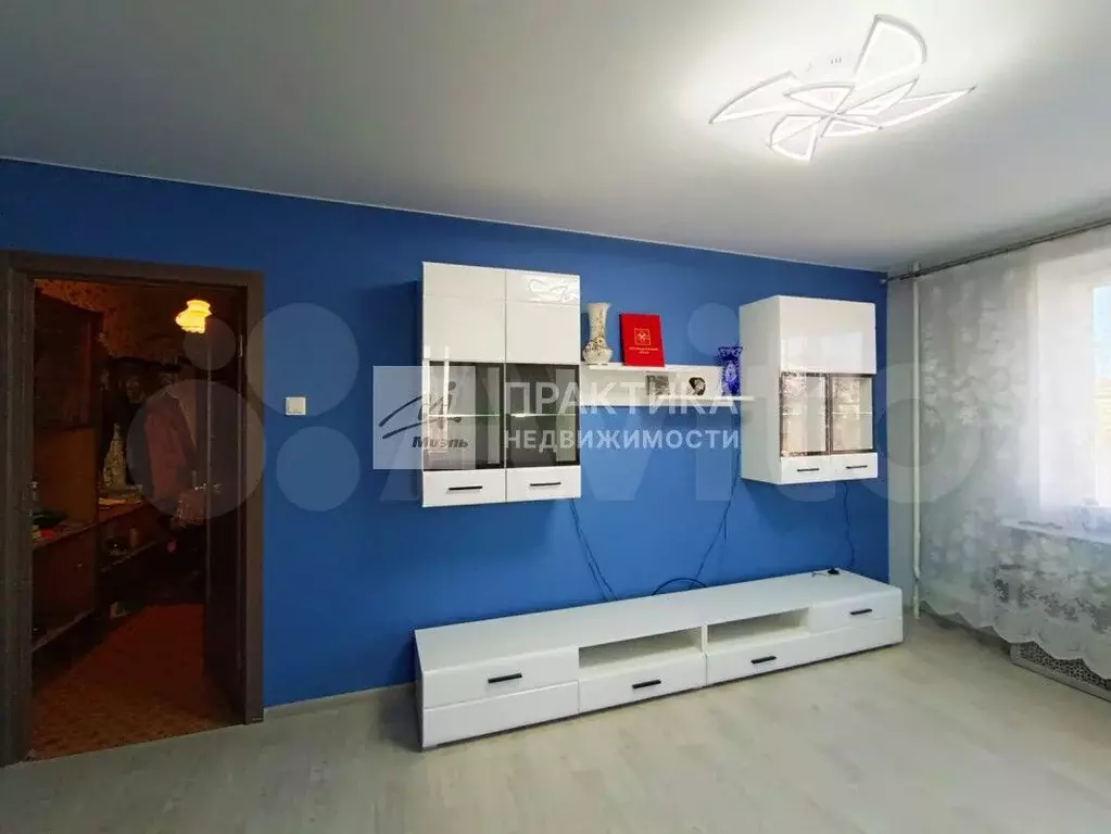 2-к. квартира, 56 м, 4/10 эт. - Фото 1