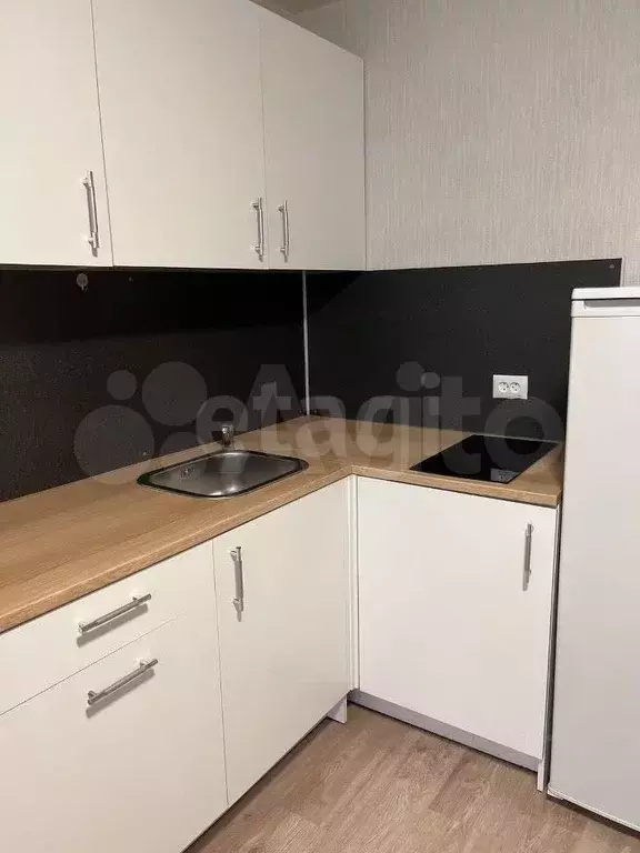 1-к. квартира, 40 м, 8/27 эт. - Фото 1