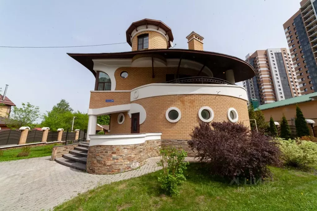 Коттедж в Татарстан, Казань ул. Гали Динмухаметова, 46 (480 м) - Фото 1