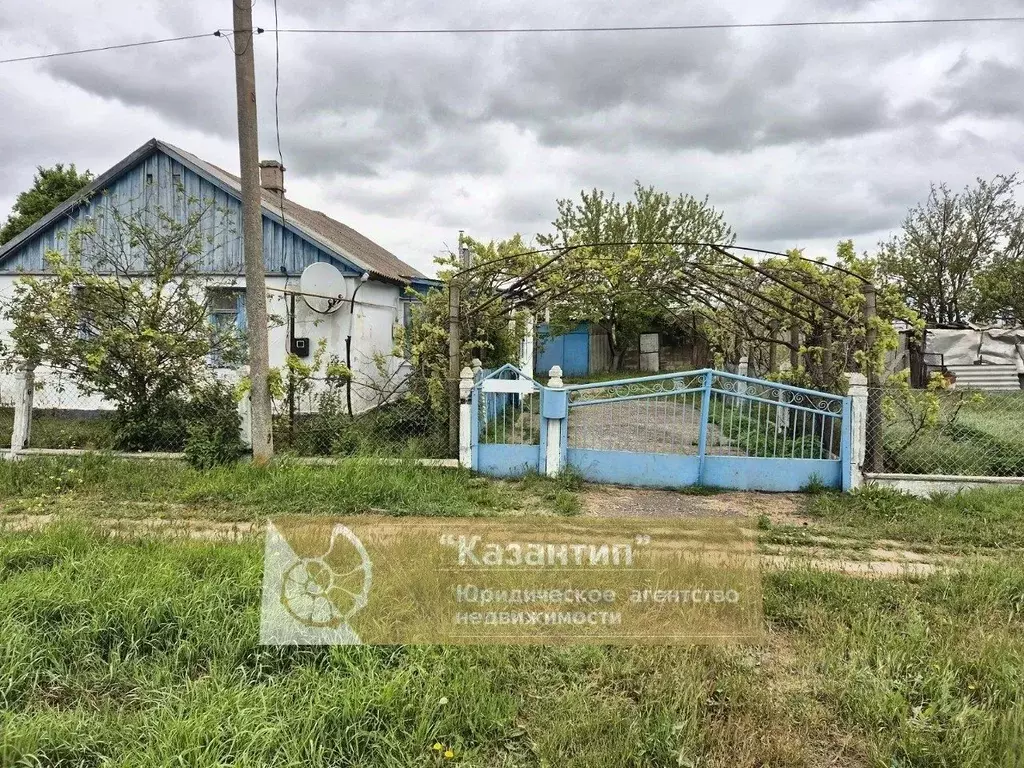 Дом в Крым, Ленинский район, с. Калиновка  (66 м) - Фото 0