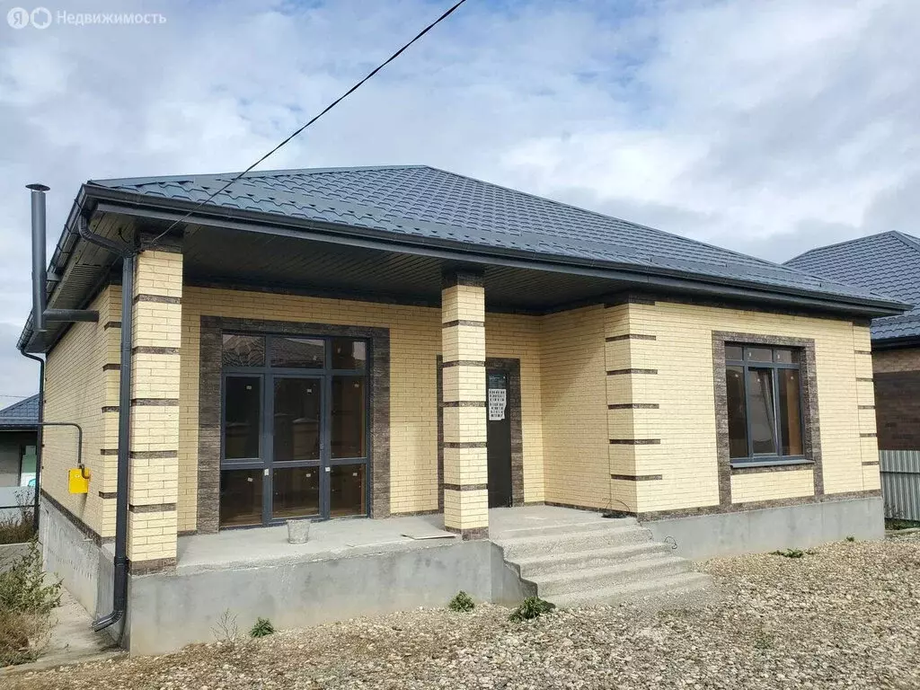 Дом в станица Ессентукская, Дубовая улица (132.8 м) - Фото 0