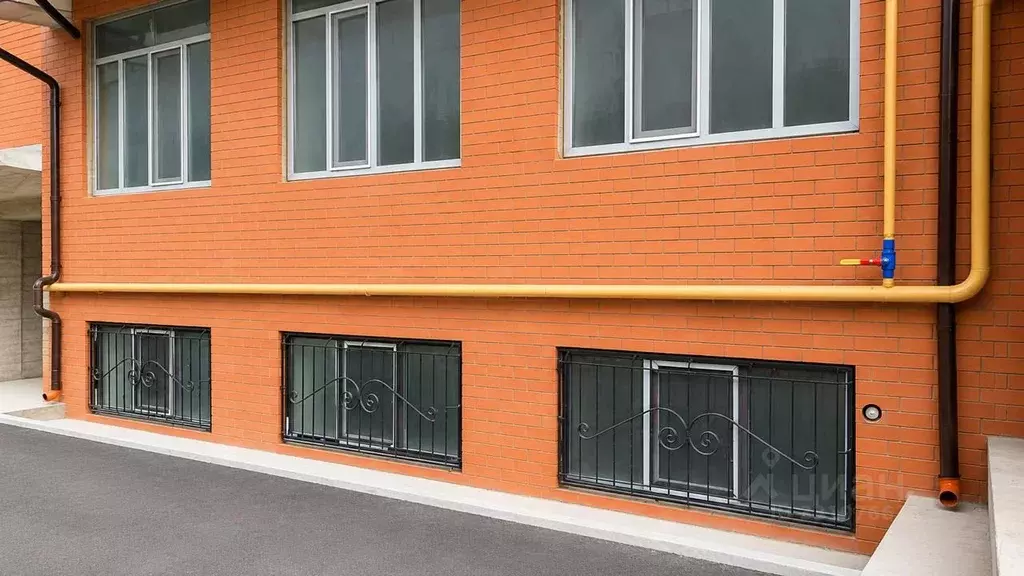3-к кв. Дагестан, Махачкала ул. Ирчи Казака, 100 (71.5 м) - Фото 2