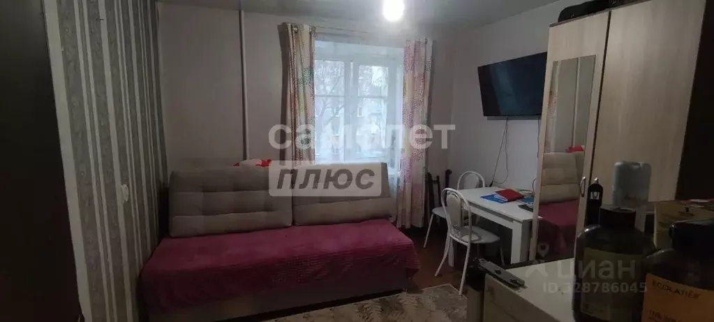 Комната Омская область, Омск Привокзальный мкр, ул. Карбышева, 38А ... - Фото 1