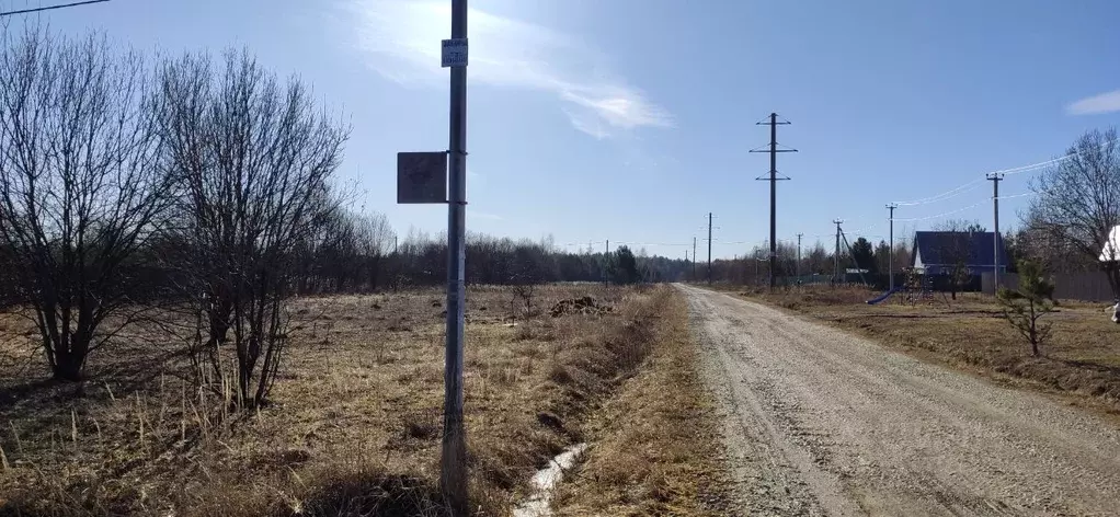 Участок в Московская область, Серпухов городской округ, д. Лукьяново ... - Фото 1