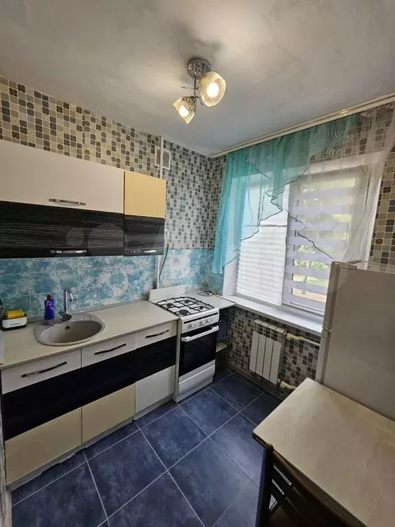 2-к. квартира, 46 м, 2/5 эт. - Фото 0