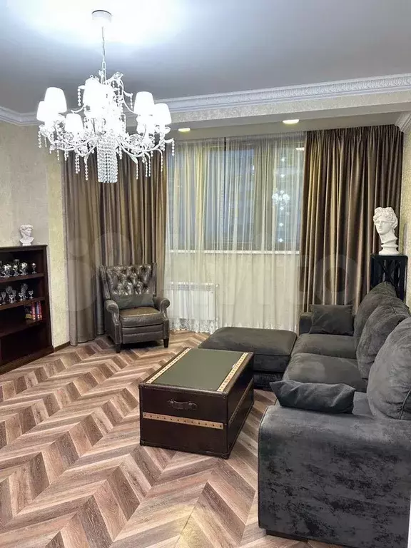 2-к. квартира, 60 м, 9/16 эт. - Фото 0