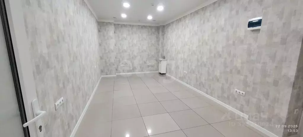 Помещение свободного назначения в Адыгея, Майкоп ул. Чкалова, 65 (22 ... - Фото 2