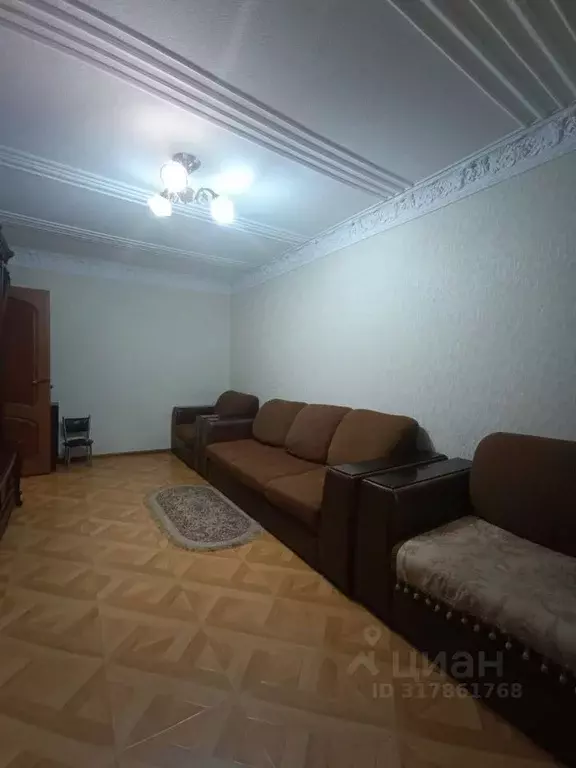 3-к кв. Кабардино-Балкария, Нальчик ул. 2-й Таманской Дивизии (61.4 м) - Фото 0
