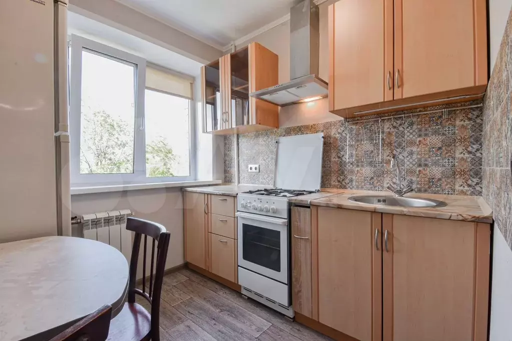 1-к. квартира, 32 м, 5/9 эт. - Фото 0