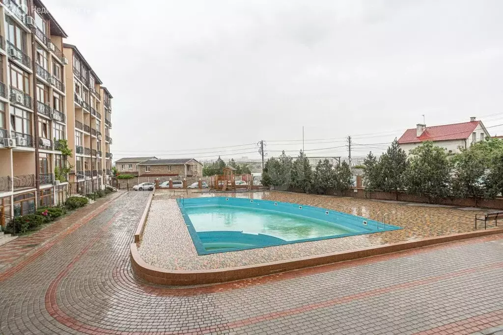 2-комнатная квартира: Севастополь, Рубежный проезд, 28 (64 м) - Фото 2