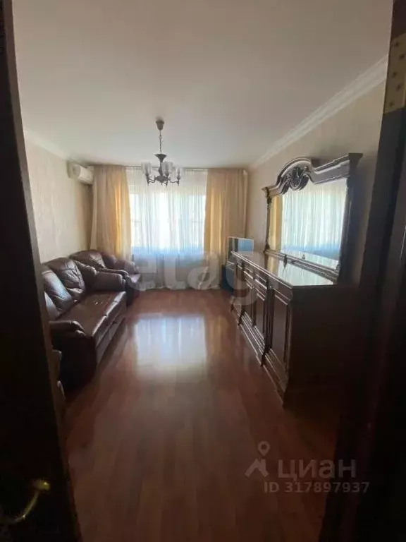 3-к кв. Северная Осетия, Владикавказ Кырджалийская ул., 13 (75.0 м) - Фото 1