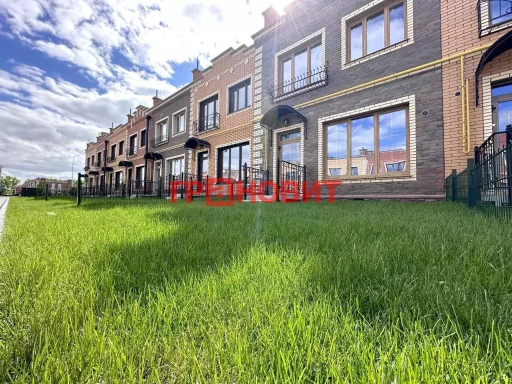 Таунхаус в Новосибирская область, Новосибирский район, Мичуринский ... - Фото 0