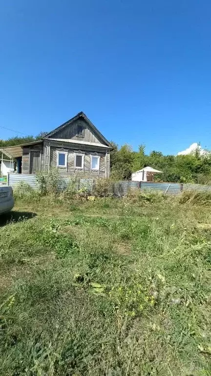 Дом в Ульяновская область, Сенгилеевское городское поселение, Цемзавод ... - Фото 0