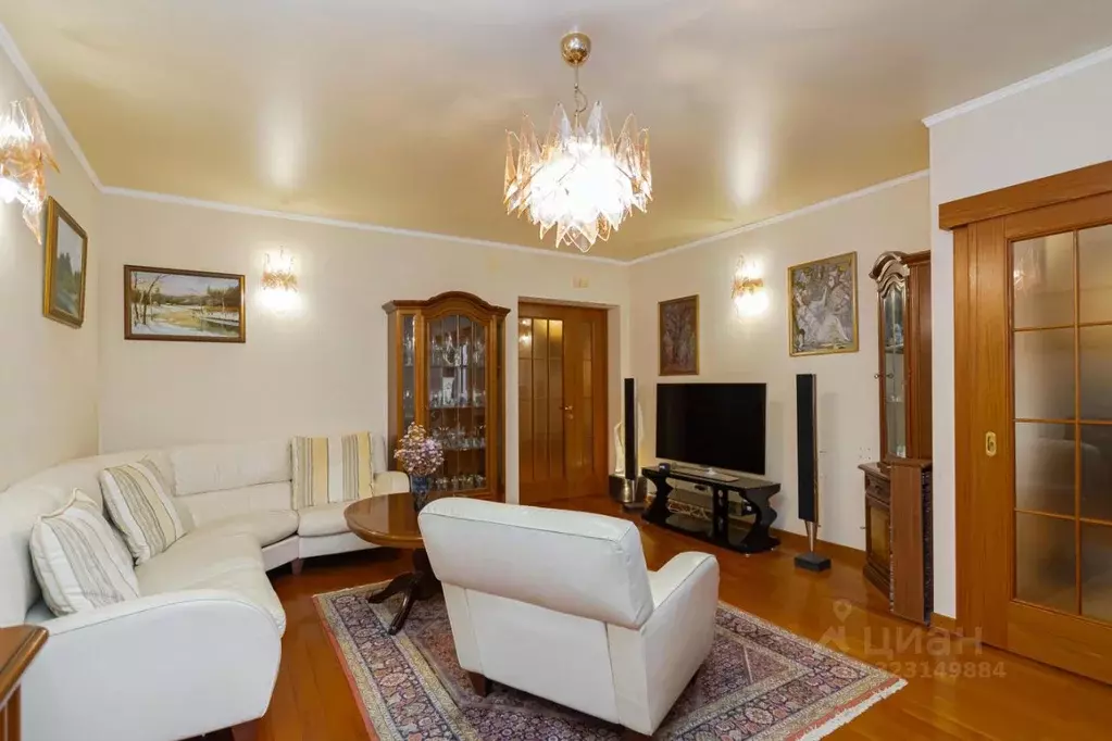 3-к кв. Пермский край, Пермь ул. Швецова, 37 (124.8 м) - Фото 1