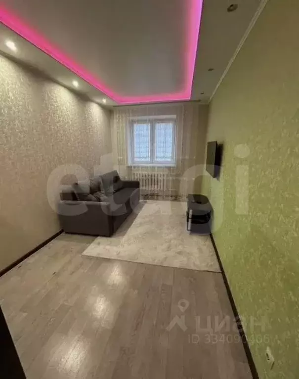 1-к кв. Тюменская область, Тюмень ул. Прокопия Артамонова, 8 (42.7 м) - Фото 1