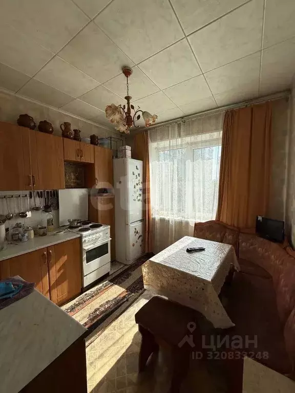 3-к кв. Белгородская область, Старый Оскол Олимпийский мкр, 51 (64.0 ... - Фото 0