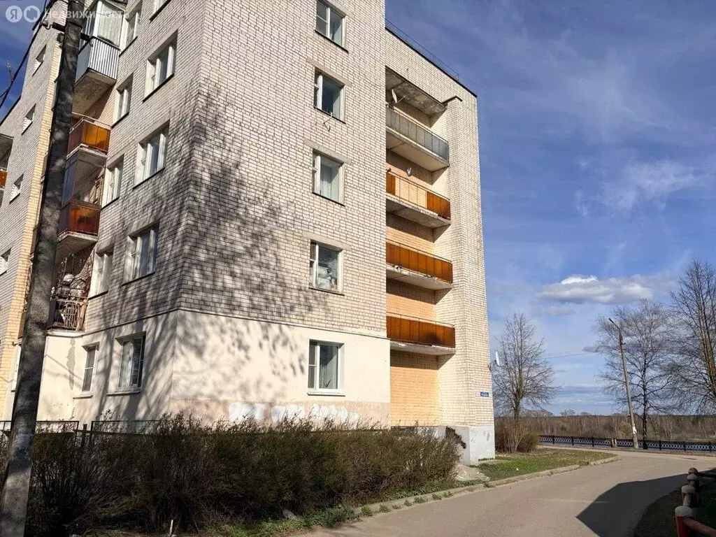 2-комнатная квартира: Кимры, набережная Фадеева, 17 (49.4 м) - Фото 1