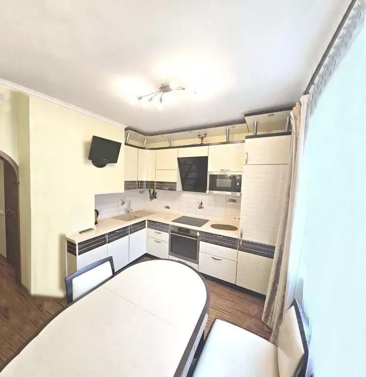 3-к кв. Москва Ангарская ул., 22К2 (90.0 м) - Фото 1