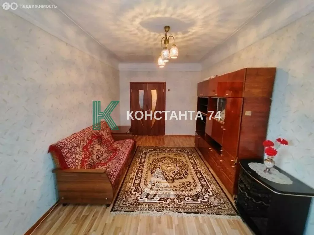 2-комнатная квартира: Копейск, улица 19-го Партсъезда, 42А (45 м) - Фото 0