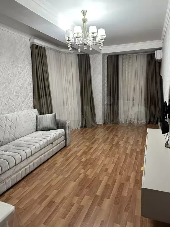 2-к. квартира, 75 м, 2/5 эт. - Фото 1