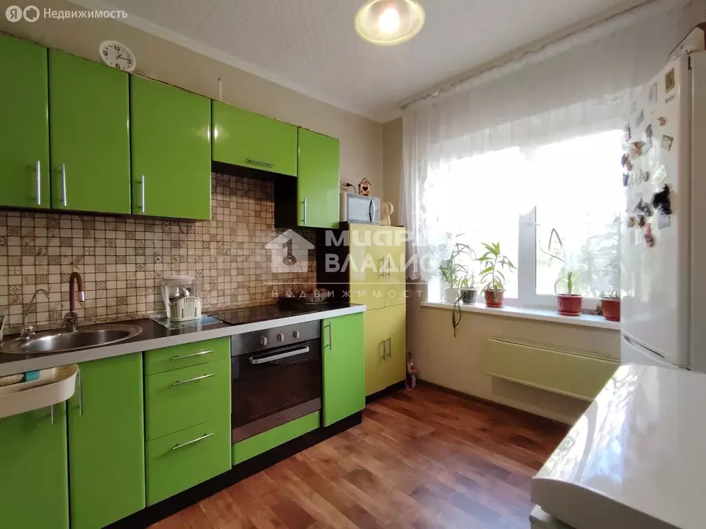 3-комнатная квартира: Омск, улица Конева, 38 (62.7 м) - Фото 0