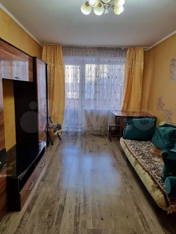 3-к. квартира, 60 м, 3/9 эт. - Фото 0