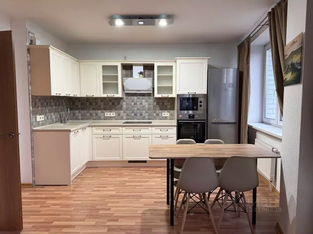 2-к кв. Свердловская область, Екатеринбург ул. Водоемная, 80/2 (62.8 ... - Фото 1