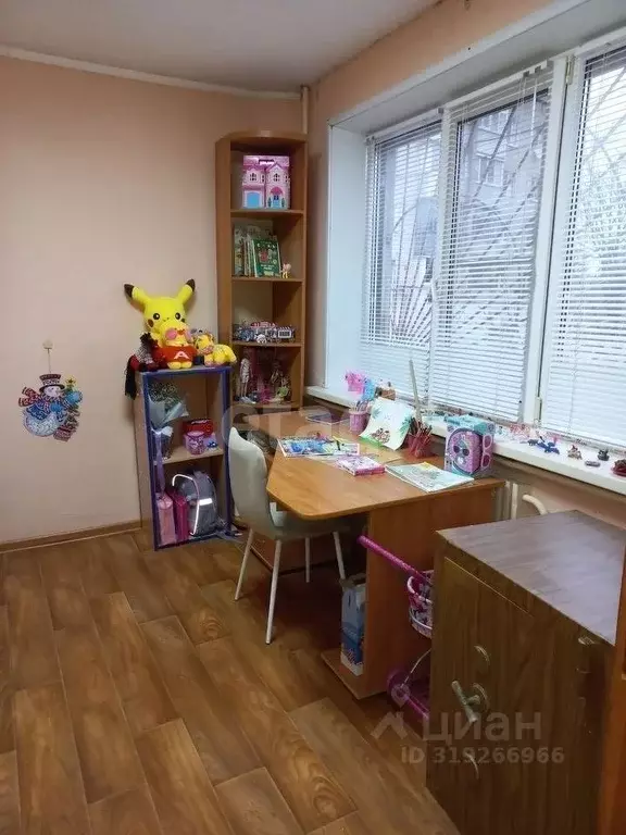 6-к кв. Белгородская область, Белгород Привольная ул., 18 (108.0 м) - Фото 0
