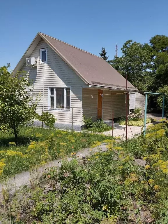 Дом в Ставропольский край, Железноводск ул. Карла Маркса, 96 (2 м) - Фото 1