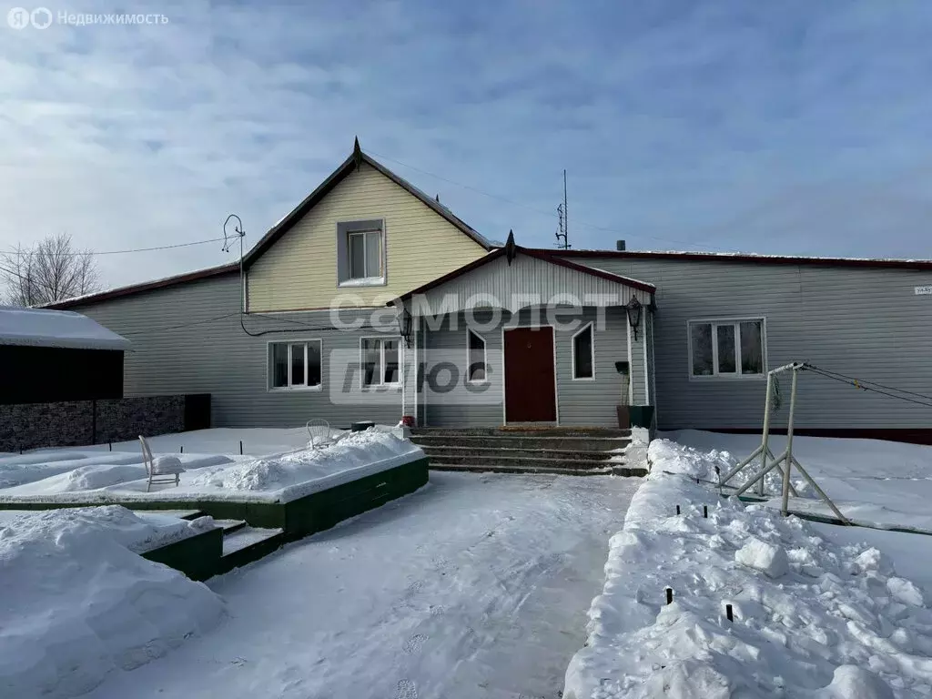 Дом в Тында, улица Буровиков, 1А (118.2 м) - Фото 1