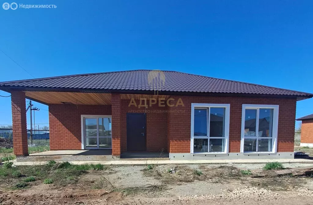 Дом в село Нежинка, Урожайная улица (130 м) - Фото 2