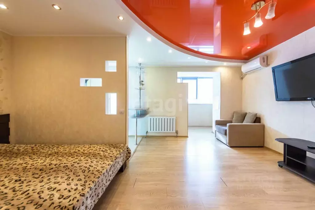 1-к кв. Хабаровский край, Хабаровск ул. Знаменщикова, 10 (36.0 м) - Фото 1