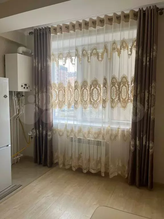 1-к. квартира, 45 м, 4/6 эт. - Фото 1