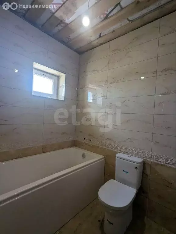 Дом в Новосельское, Сиреневая улица (230.4 м) - Фото 0