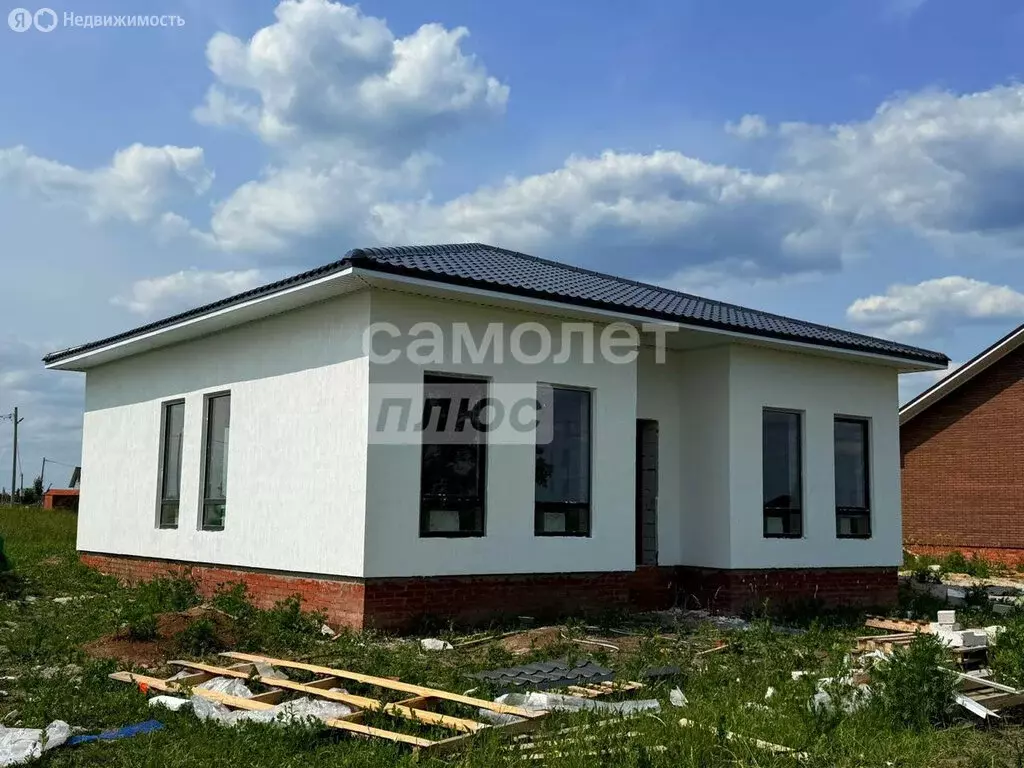 Дом в Курский район, Клюквинский сельсовет, деревня Долгое (84 м) - Фото 1